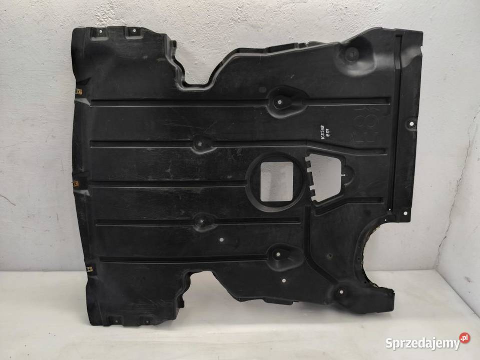 OSŁONA POD SILNIK DOLNA BMW 1 E87 LIFT SCHWARZ 2