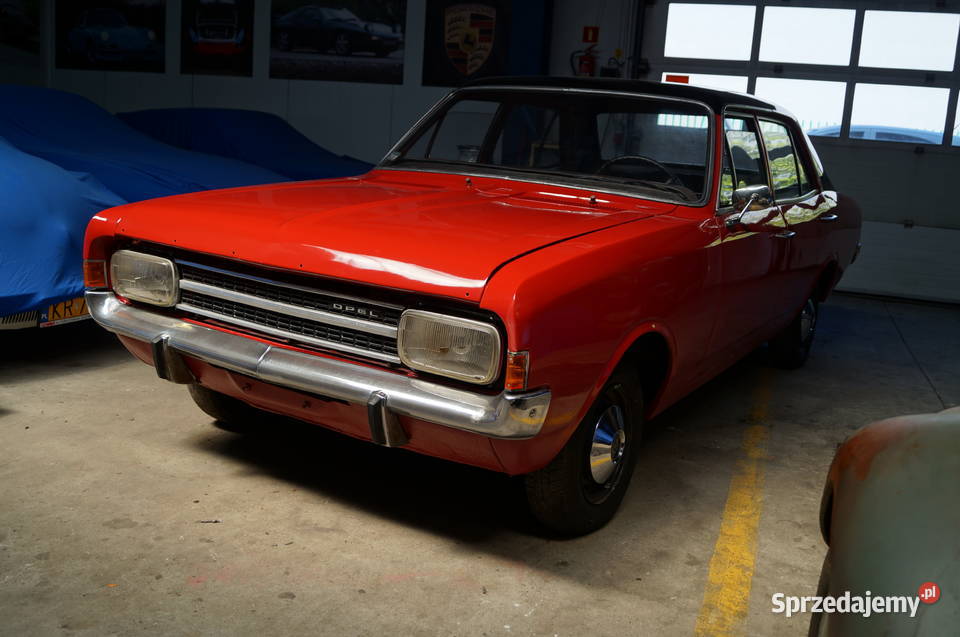 Zabytkowy Opel Rekord C 1967 Kraków