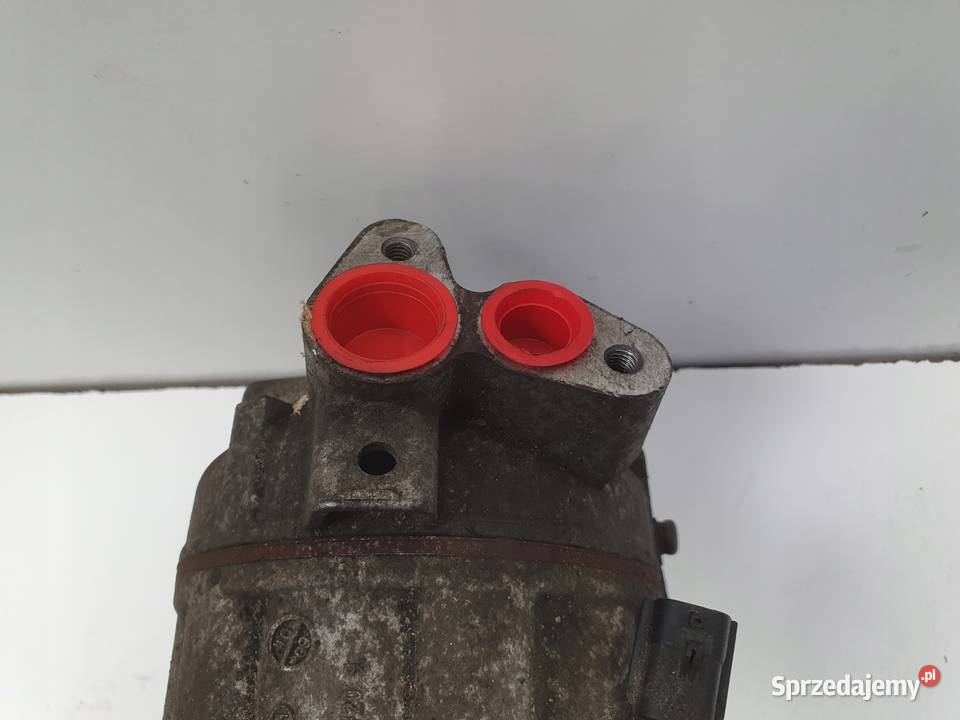 Renault Clio IV 09 TCe SPRĘŻARKA KLIMATYZACJI Janów sprzedam