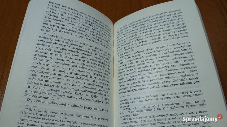 Parlament socjalistyczny ustrój wewnętrzny Rok wydania 1975 Gdańsk