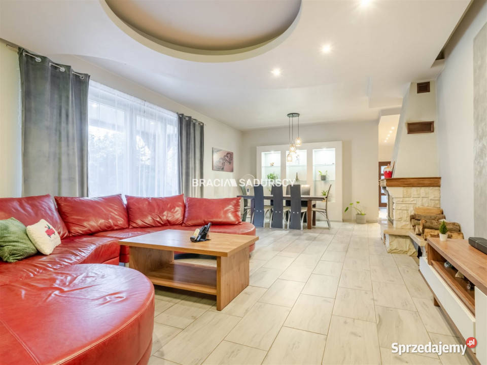 Dom wolnostojący 260m2 Michałowice asfalt małopolskie