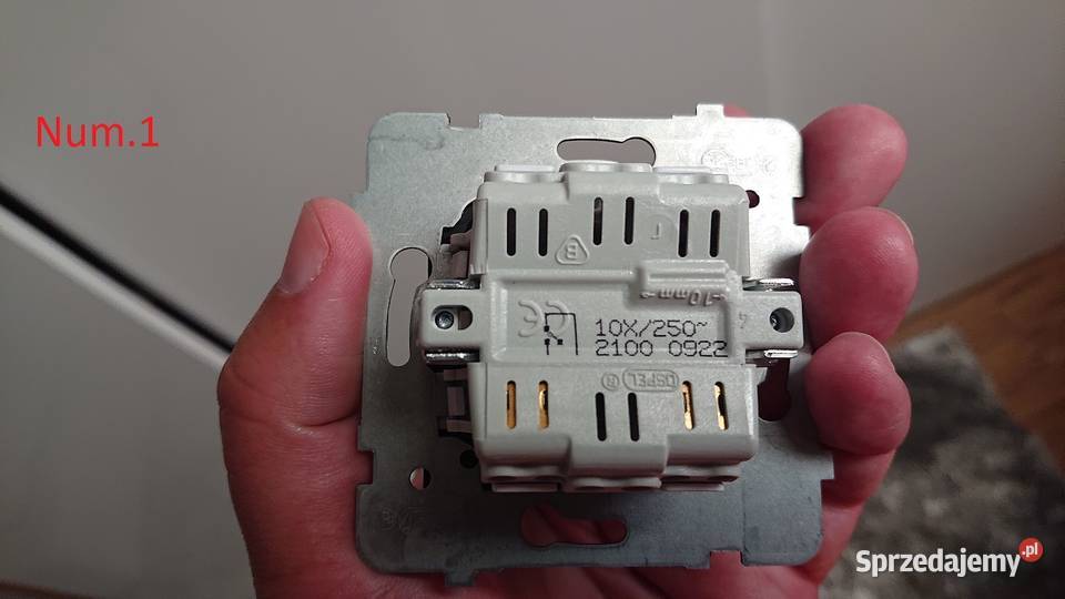 Wyłączniki Ospel czarny mat