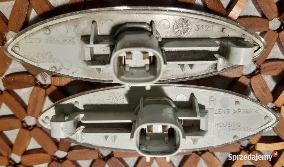 Kierunkowskaz prawy lewy Toyota Yaris 2004 Łódź sprzedam