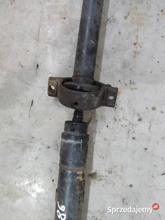 WAŁ NAPĘDOWY AWD 4X4 20 DCI 37000JY00A Renault Wały napędowe sprzedam