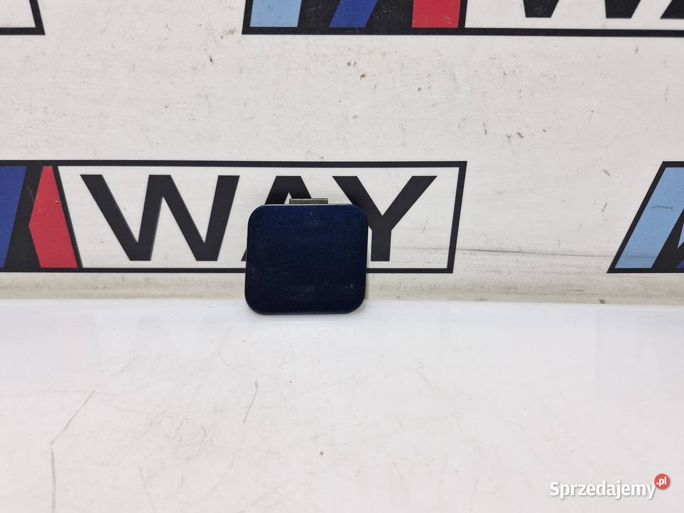 BMW E38 ZAŚLEPKA HAKA ZDERZAKA PRZÓD 8125312