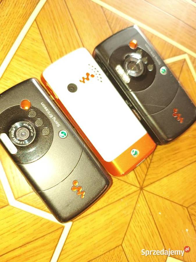 Sony Ericsson Walkman trzy sztuki Legnica