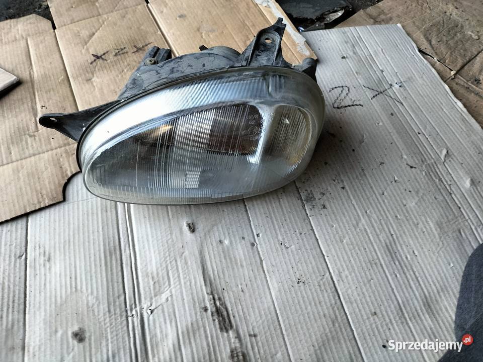 LAMPA PRZÓD PRZEDNIA LEWA OPEL CORSA B