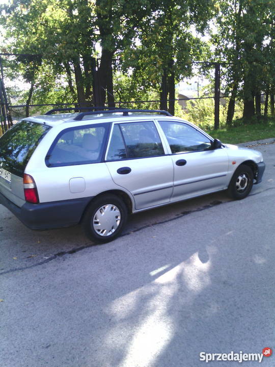 Mitsubishi Lancer Kombi Gaz 1998 benzyna Radomsko