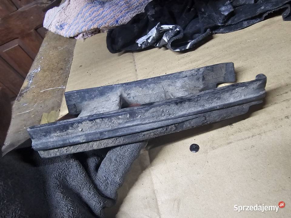 Yamaha XJ 600 diversion 4br ślizg łańcucha Napinacze i naciągi łańcucha Jelenia Góra