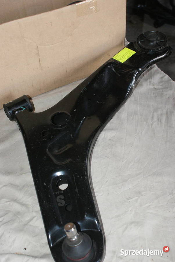 Wahacz zawieszenia koła przód L dół 16 mm KIA Białobrzegi