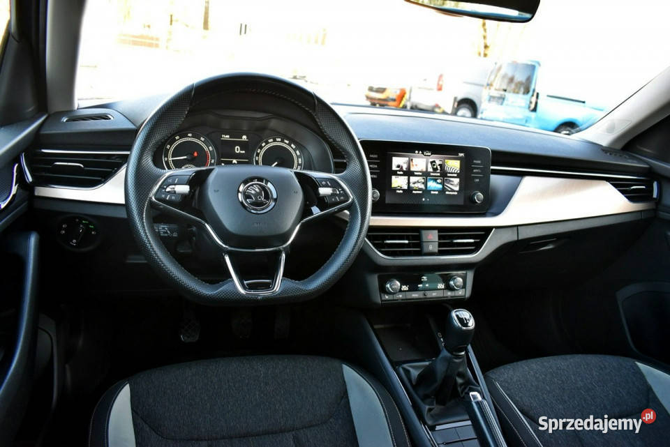 koda Kamiq Bezwypadkowy Salon Polska Serwis ASO SUV Kamiq Łódź