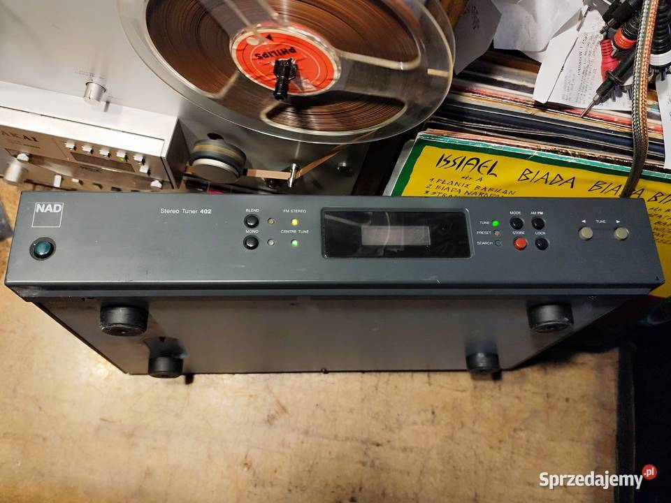 tuner 402 AMFM Stargard