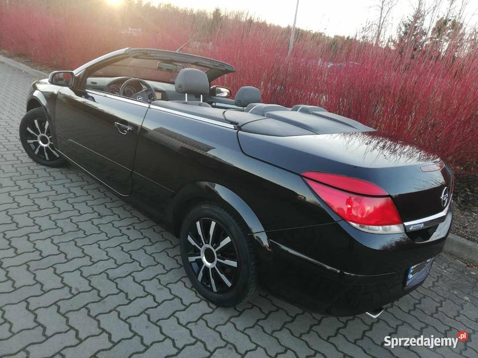 Opel Astra coupecabrio 2008r Malbork