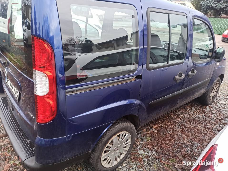Funkcjonalny Doblo II 19JTD 120 2009 50 l100 dolnośląskie Wrocław sprzedam