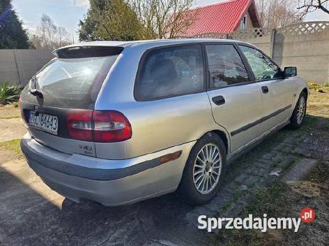 Volvo V40 I sprzedaż syndyka obniżonej Stepnica sprzedam