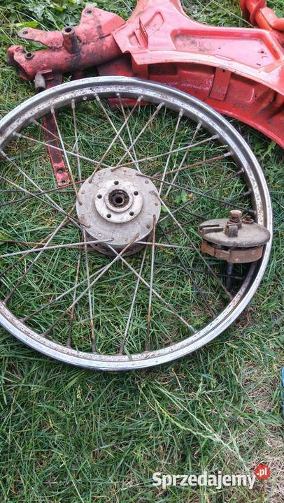 Rama KOMAR plus koła ze szczekotrzymaczami Motocykle na części Słupca