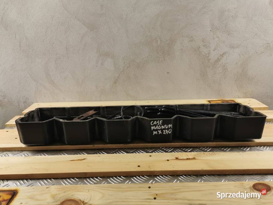 Pokrywa zaworowa Case MX 270 Magnum Wilkowo sprzedam