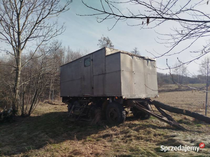 Przyczepa specjalna GKB 817radziecka nieuszkodzony Łańcut