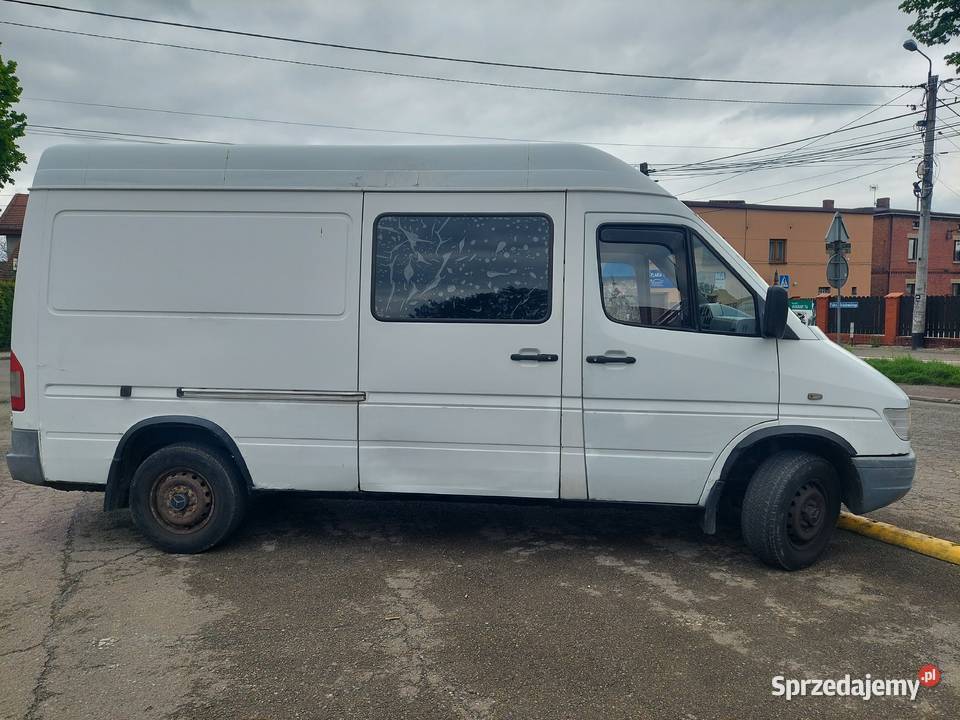 mercedes sprinter 208 D nieuszkodzony śląskie Katowice