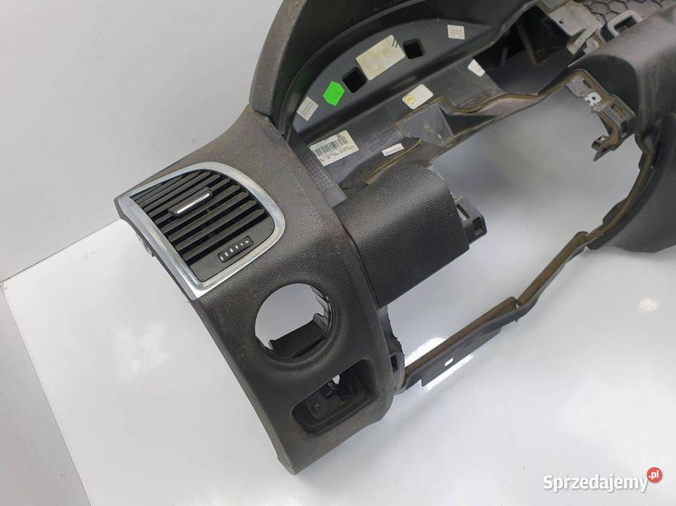 DESKA KOKPIT AUDI Q7 4L1858041 osobowe