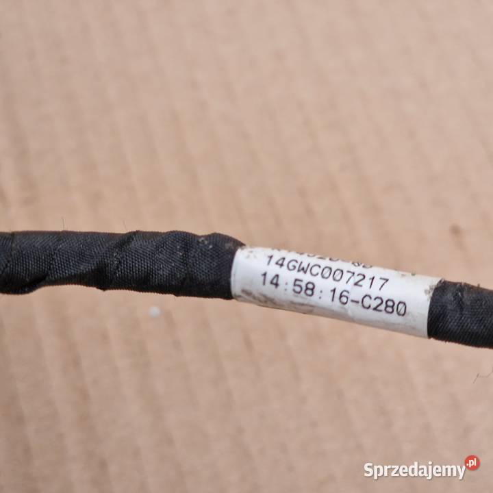 MERCEDES B KLASA W246 STELAŻ LUSTERKA PRAWY