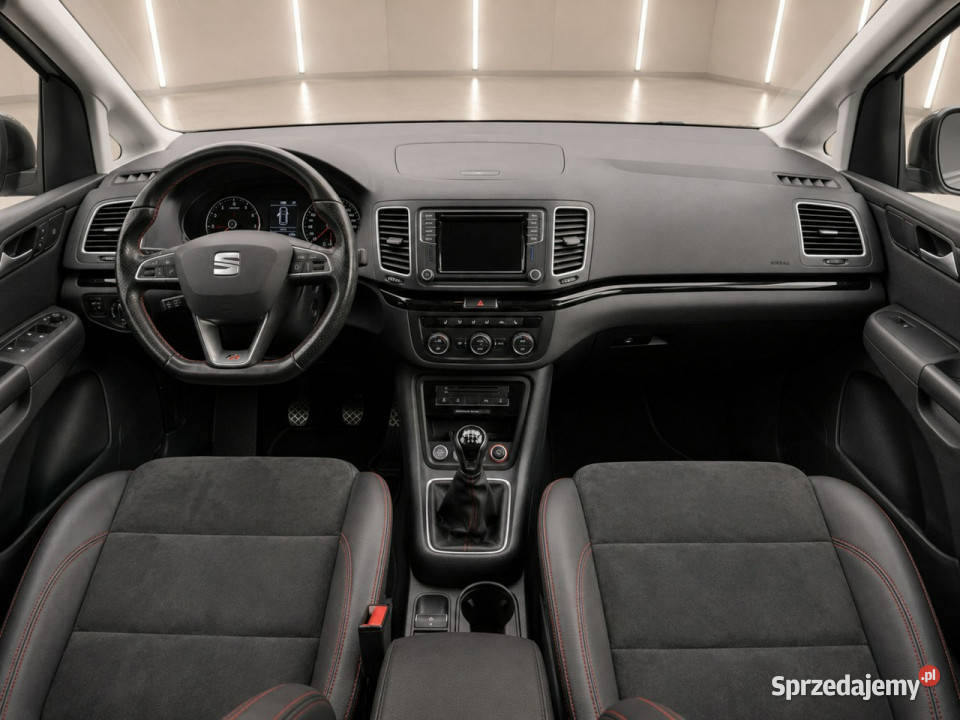 Seat Alhambra 20 150 koni7 Rok produkcji 2017