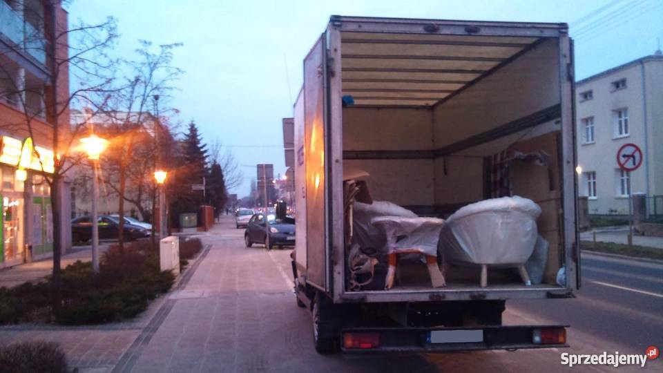 t888856333 Tania firma przeprowadzkowa bagażówka Usługi Słupsk