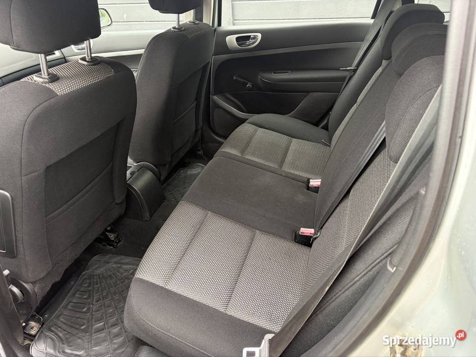 Peugeot 307 sw kombi 16 benzyna radio Radom