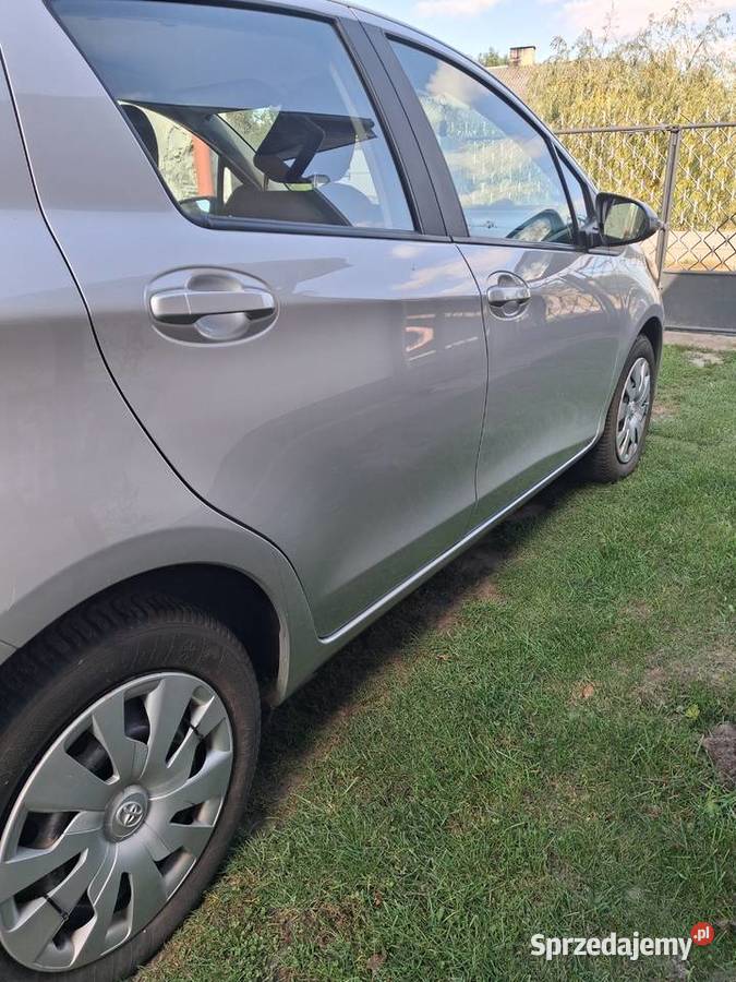 Sprzedam toyotę yaris 2016 r łódzkie Łowicz sprzedam
