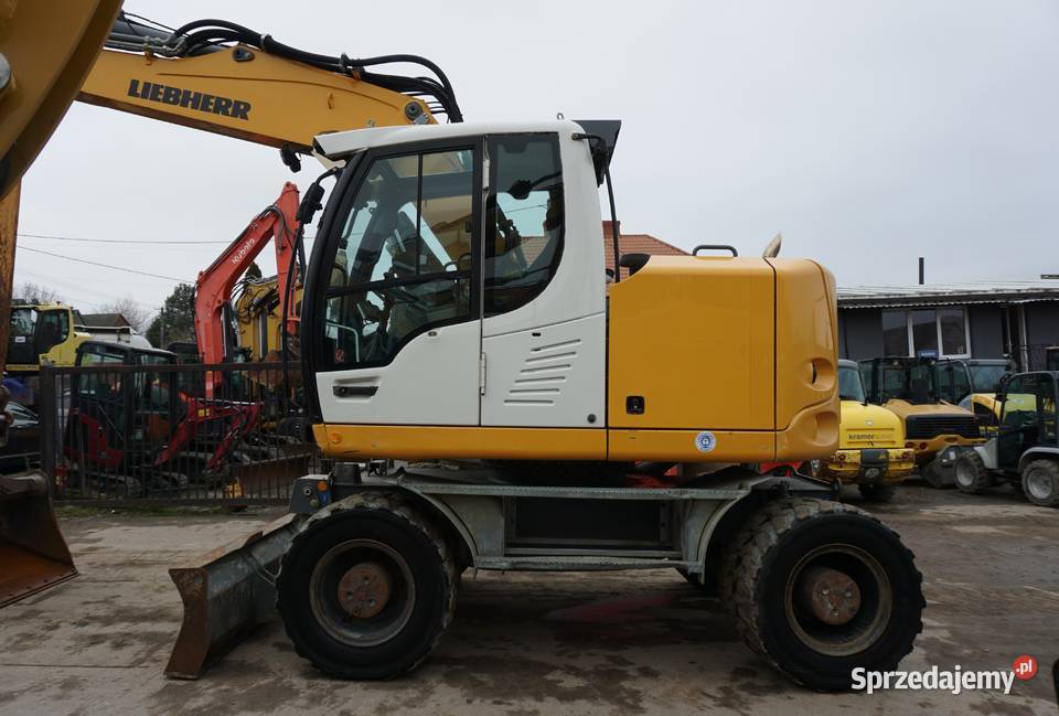 Koparka kołowa Liebherr A918 2015 Rok produkcji 2015 Jeziorko sprzedam
