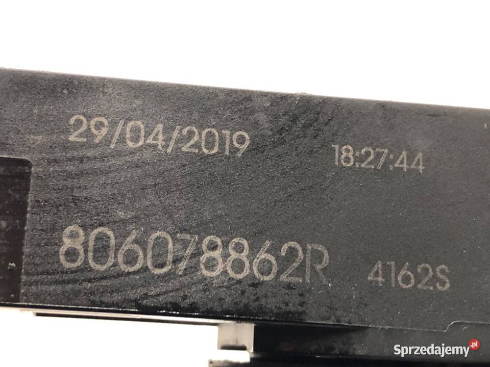 KLAMKA ZEWNĘTRZNA LEWY PRZÓD RENAULT MEGANE IV