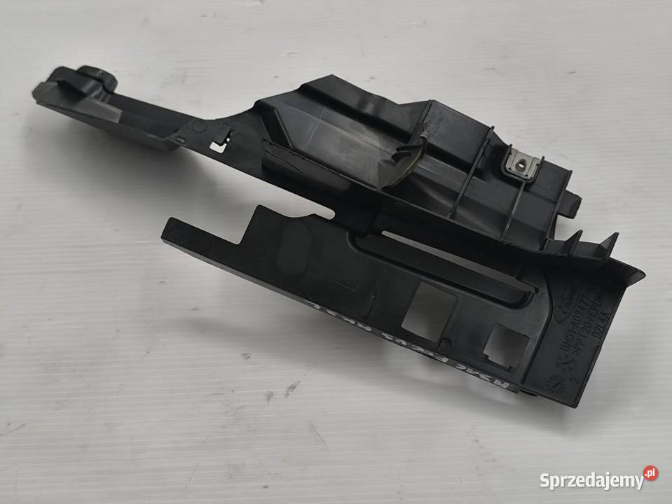 OSŁONA ZAWIASU MASKI LEWA FORD FOCUS MK3 LIFT sprzedam
