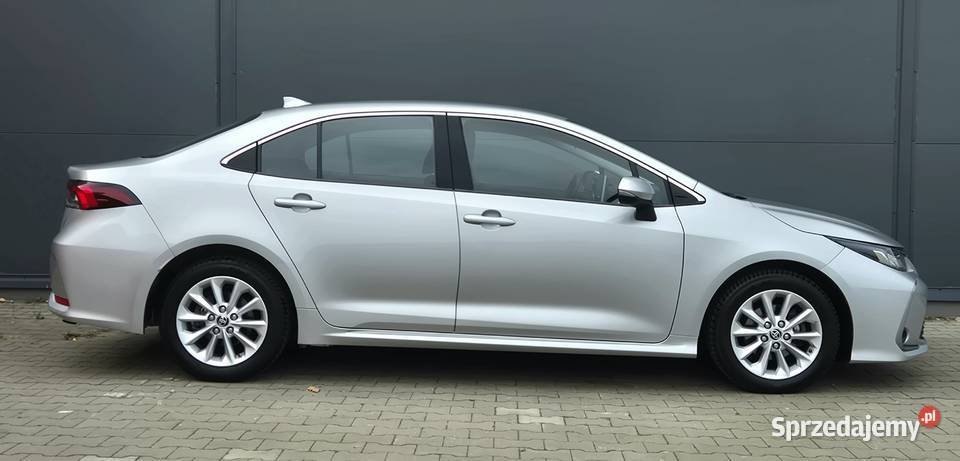 Toyota Corolla 16 Benzyna 132 92 Zamiana Zarejestrowany w Polsce lubelskie Zamość