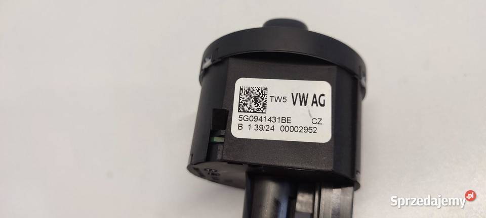 TIGUAN ALLSPACE PRZEŁĄCZNIK ŚWIATEŁ 5G0941431BE Panele sterowania, przełączniki