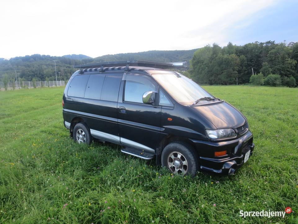 Mitsubishi Delica V6 30 benzyna 4x4 Space Gear śląskie Bielsko-Biała