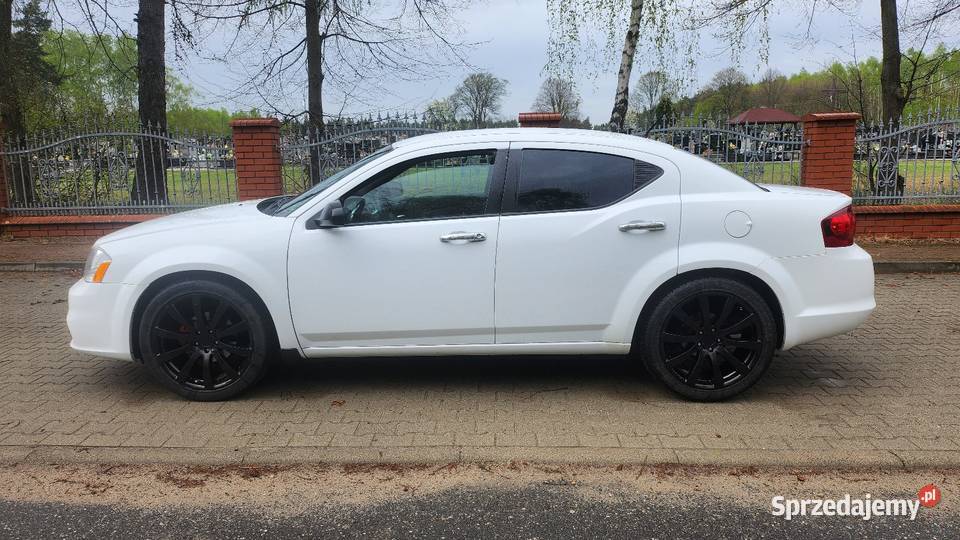 Dodge Avenger Lift 36 V6 benzyna 2014 283 Okazja elektryczne lusterka Częstochowa sprzedam