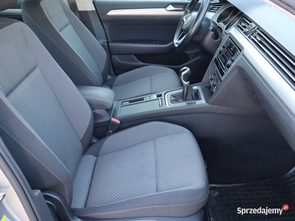 VW Passat 15 TSI centralny zamek Katowice