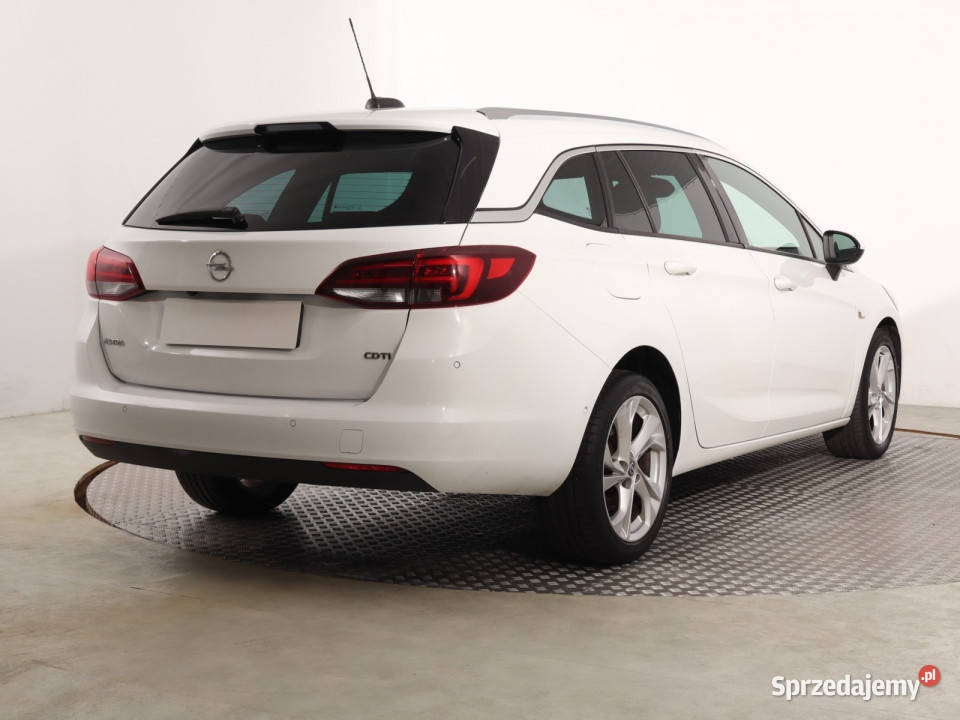 Opel Astra 16 CDTI manualna Katowice