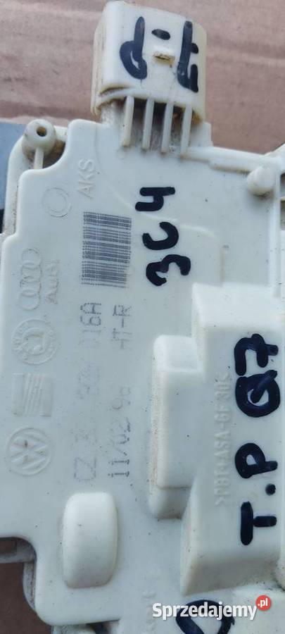 Zamek drzwi prawy tył AUDI Q7 7PIN 3C4839016C Szczecin