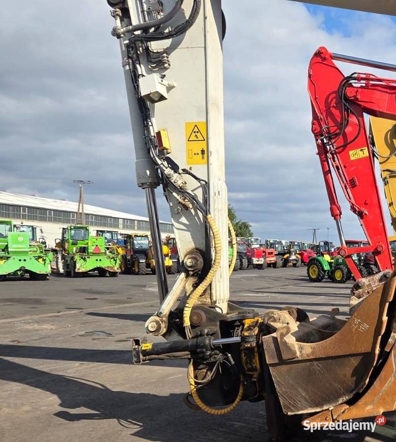 Koparka gąsienicowa Volvo EC 220 E 2015 Rok produkcji 2015