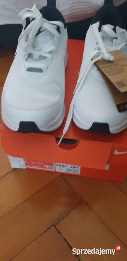 Nike PROMINA Buty treningowe Nowe Rydułtowy