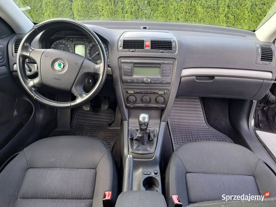 koda Octavia koda Octavia Combi 18 Benzynie II benzyna Zwoleń