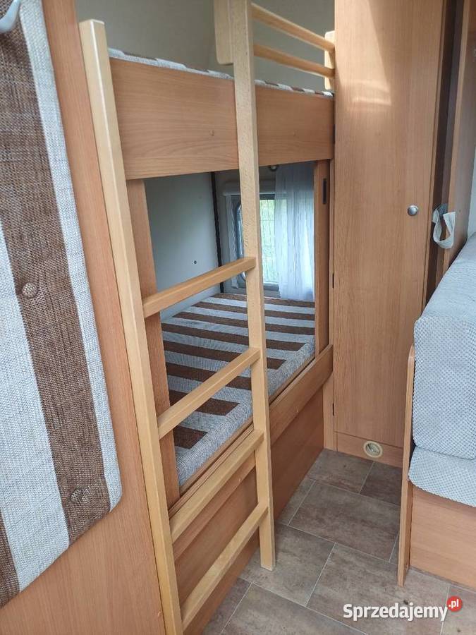Domki i Przyczepa kempingowa jeziorem Lubie Gudowo