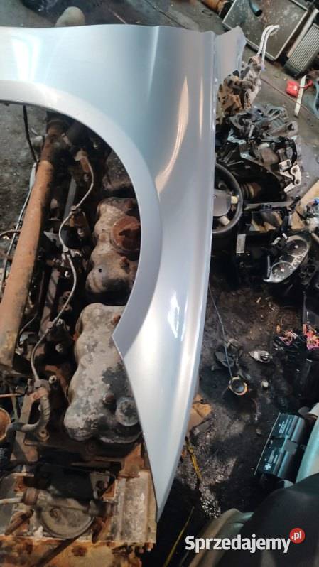 Błotnik prawy przód przedni BMW F30 B40 Błotniki