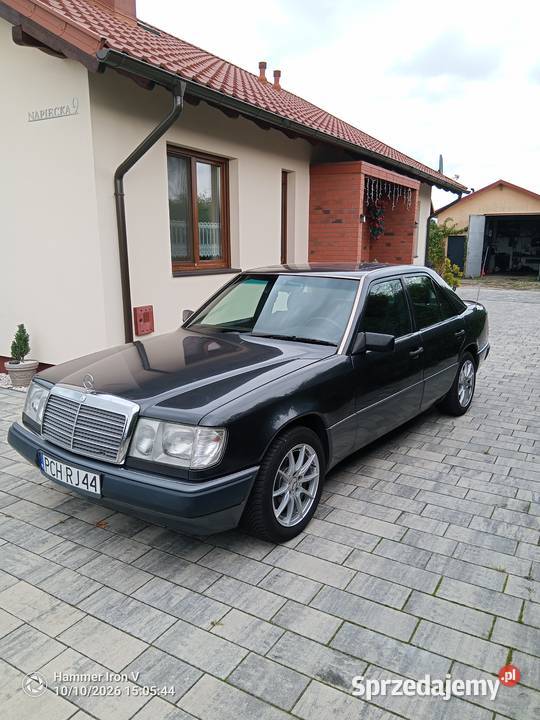 Mercedes-Benz W124