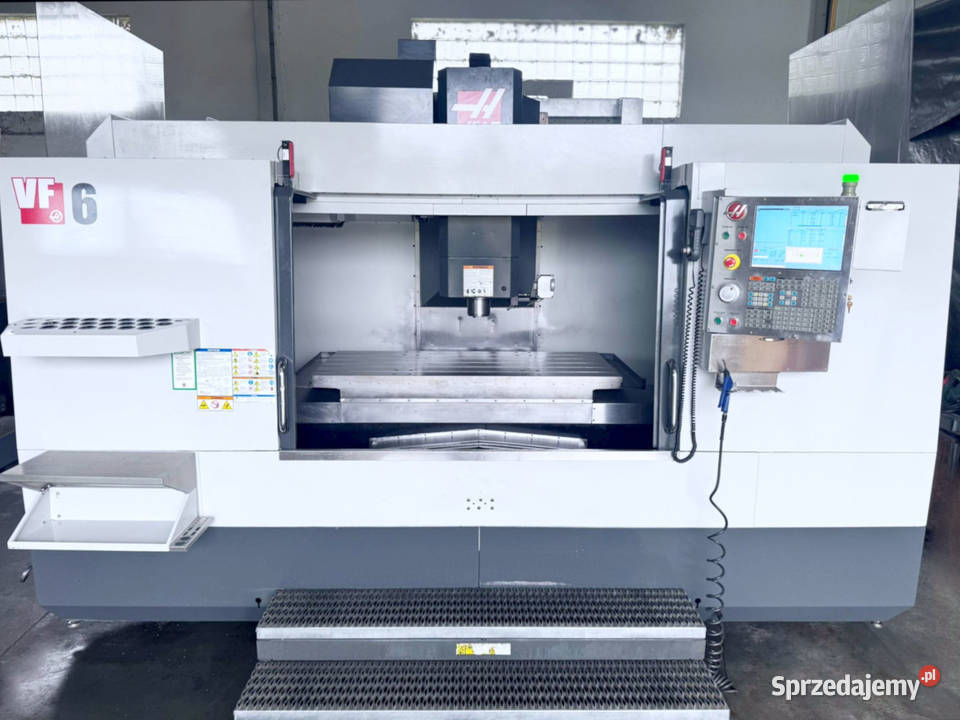 Frezarka CNC HAAS VF 6 2011 1 300 h wrzeciona z