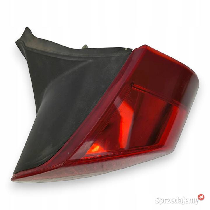 LAMPA PRAWA Volvo V70 III XC70 20072013 tylna Lampy tylne Chełm