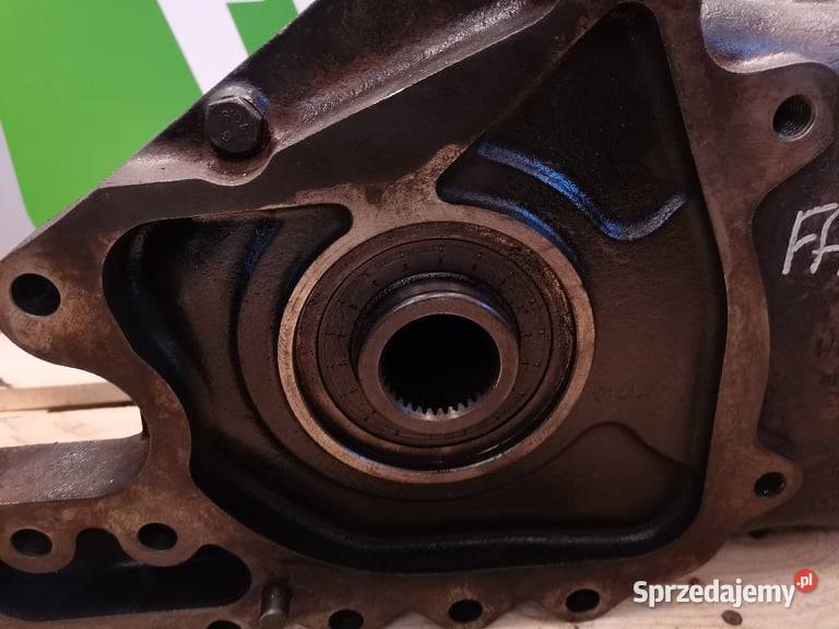 Skrzynia kątowa ZF 4950401018 Holland LM 735 Wilkowo