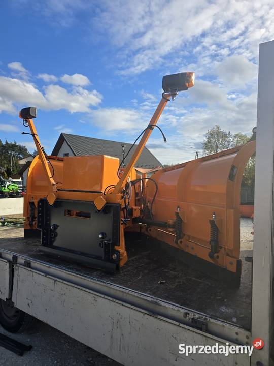 Nowe pługi do śniegu pod zabudowę komunalne 0KM świętokrzyskie Busko-Zdrój