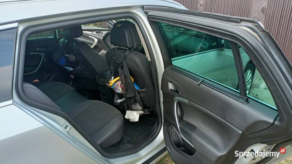 Opel Insignia z salonu światła przeciwmgielne Radomsko